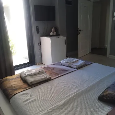 Hotel My Leos *