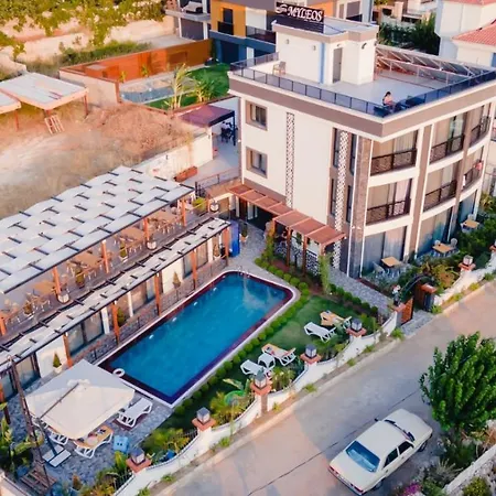 My Leos Hotel *