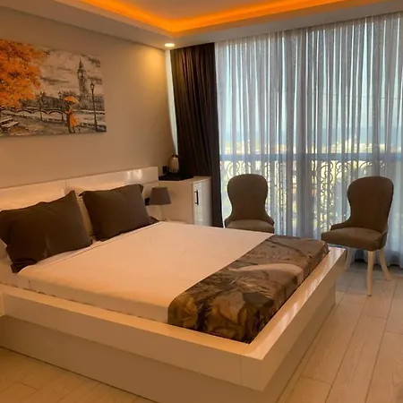 Hotel My Leos *