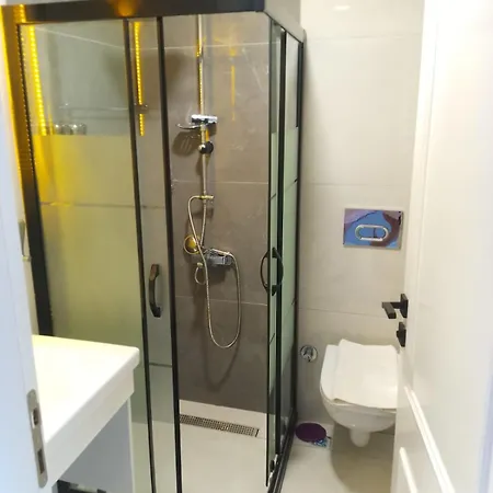 My Leos * セェフェリヒサール