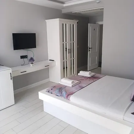 My Leos セェフェリヒサール